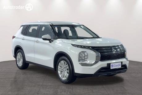 White 2024 Mitsubishi Outlander Wagon Es 5 Seat (2Wd)