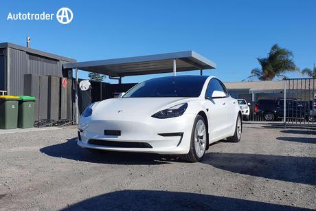 White 2021 Tesla Model 3 Sedan Long Range Awd
