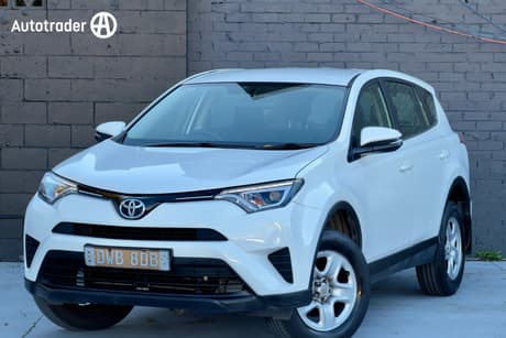 White 2017 Toyota RAV4 Wagon Gx (4X4)