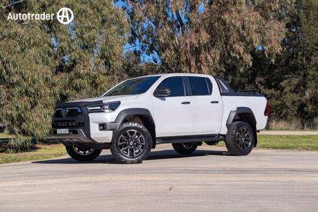 2023 Toyota Hilux Rogue (4X4) Gun126R