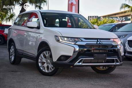 White 2020 Mitsubishi Outlander Wagon Es 5 Seat (2Wd)