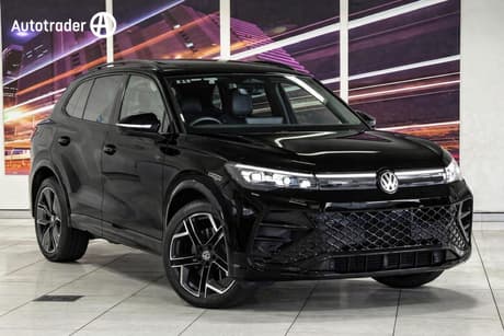 Black 2026 Volkswagen Tiguan Wagon 195Tsi R-Line