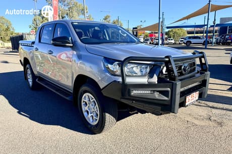 2023 Toyota Hilux Sr (4X4) Gun126R