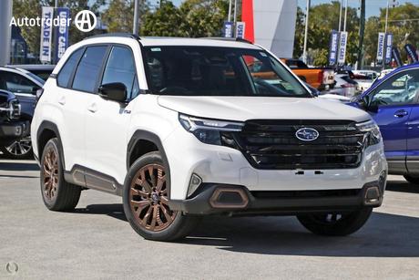 White 2025 Subaru Forester Wagon Hybrid Sport (Awd)