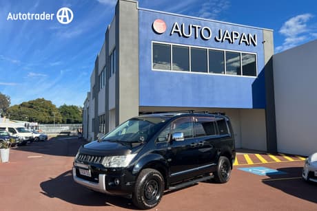 2011 Mitsubishi Delica D5
