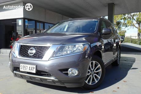 2013 Nissan Pathfinder St-L (4X2) R52