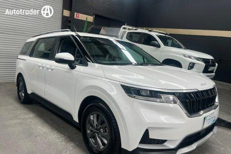 White 2022 Kia Carnival Wagon S