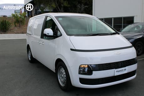 White 2026 Hyundai Staria Van Load 2S 2.2D Liftback