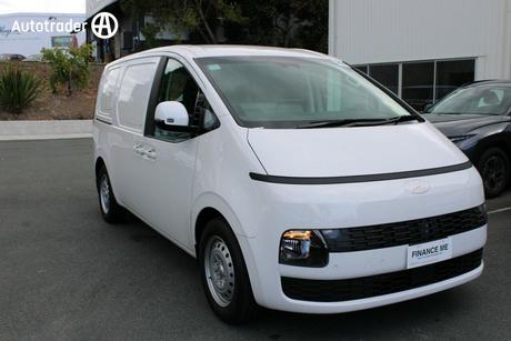 White 2026 Hyundai Staria Van Load 2S 2.2D Liftback