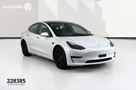 2022 Tesla Model 3 Rear-Wheel Drive My22