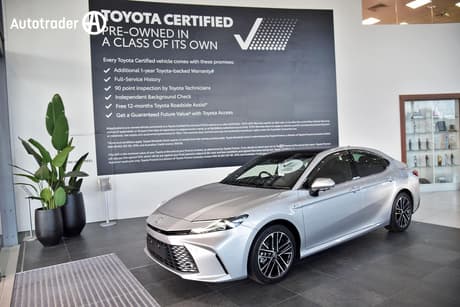 2024 Toyota Camry Sl Hybrid Axvh80R
