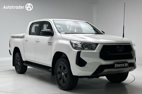 2025 Toyota Hilux Sr (4X4) Gun126R Rc