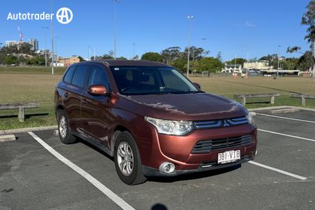 Bronze 2013 Mitsubishi Outlander Wagon Ls (4X2)