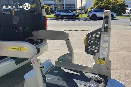 2016 Toyota REGIUS COMMUTER WHEELCHAIR