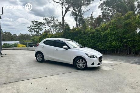 2015 Mazda 2 Neo Dj