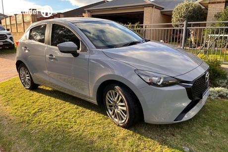 2023 Mazda 2 G15 Evolve 200S