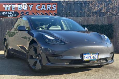 Grey 2021 Tesla Model 3 Sedan