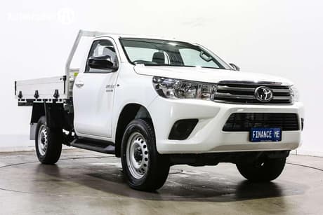 2024 Toyota Hilux Sr (4X4) Gun126R