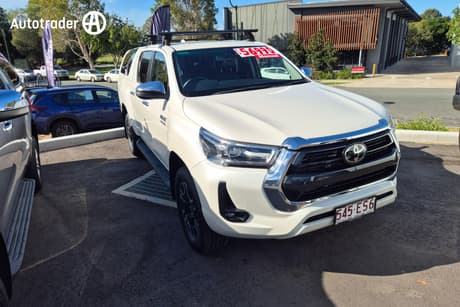 2022 Toyota Hilux Sr5 (4X4) Gun126R