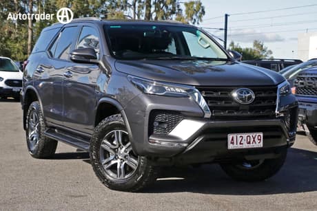 2021 Toyota Fortuner Gxl Gun156R