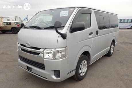 2015 Toyota HiAce DX LONG