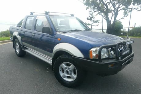Blue 2003 Nissan Navara Dual Cab Pick-up St-R (4X4)