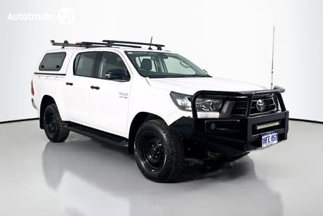 2020 Toyota Hilux Sr (4X4) Gun126R Facelift