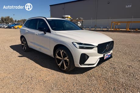 2022 Volvo XC60 Ultimate B6 Dark Mhev 246 My23