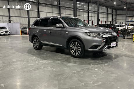 2018 Mitsubishi Outlander Es 7 Seat (2Wd) Zl My19