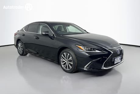 2019 Lexus ES300H Luxury (Hybrid) Axzh10R
