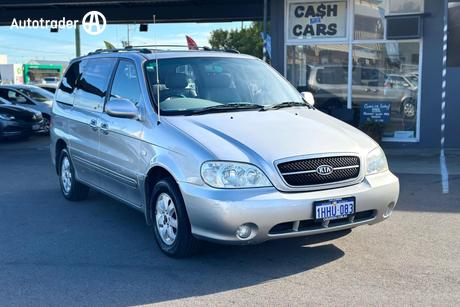 Silver 2006 Kia Carnival Wagon Ls