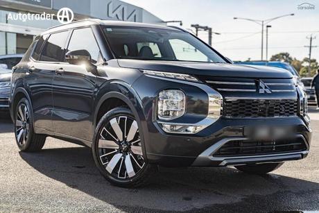 Grey 2025 Mitsubishi Outlander SUV OUTLANDER EXCEED 2.5L CVT AWD 5ST