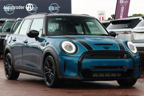 2021 Mini Cooper S Classic 5D Hatch F55