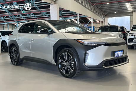 2025 Toyota BZ4X Awd Yeam15R