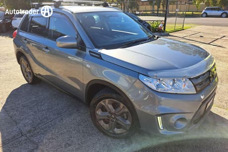 Grey 2016 Suzuki Vitara Wagon Gl+