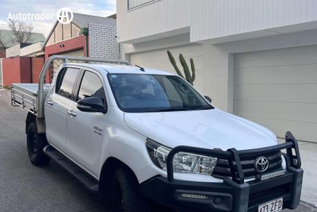 2017 Toyota Hilux Sr (4X4) Gun126R