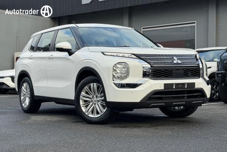 2024 Mitsubishi Outlander Es 7 Seat (2Wd) Zm My24