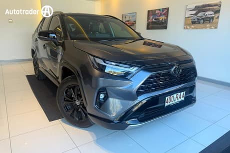 2024 Toyota RAV4 Xse (2Wd) Hybrid Premium Paint Axah52R