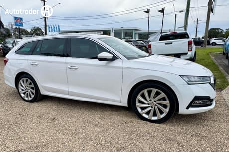 White 2021 Skoda Octavia Wagon 110 Tsi Ambition