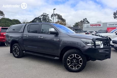 2022 Toyota Hilux Sr5 (4X4) Gun126R