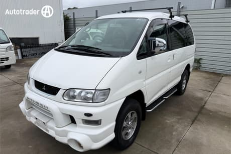 2005 Mitsubishi Delica SPACEGEAR