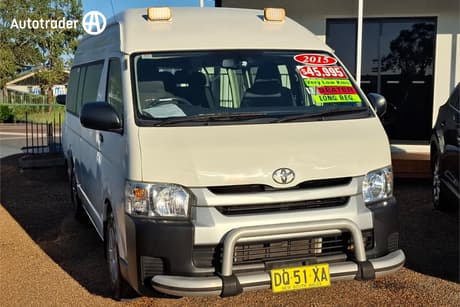 2015 Toyota HiAce Commuter Trh223R My15