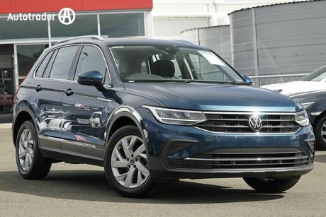 Blue 2023 Volkswagen Tiguan Wagon 110Tsi Life