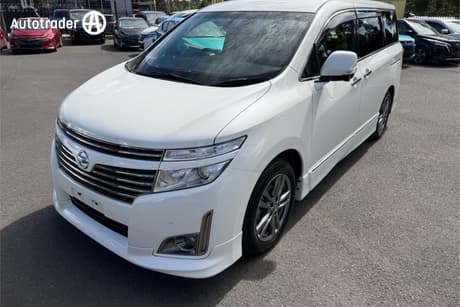 2013 Nissan Elgrand HIGHWAY STAR