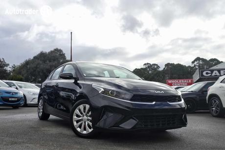 Black 2021 Kia Cerato Hatchback S