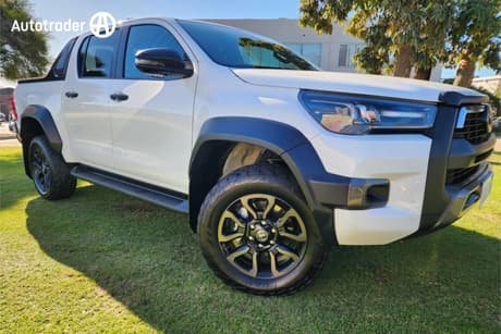 2022 Toyota Hilux Rogue (4X4) Gun126R