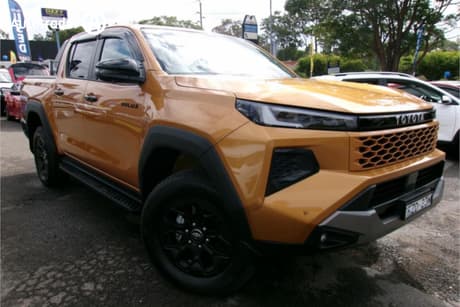 2025 Toyota Hilux Rogue 48V (4X4) Gun227R