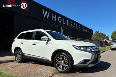 2015 Mitsubishi Outlander Exceed (4X4) Zk My16