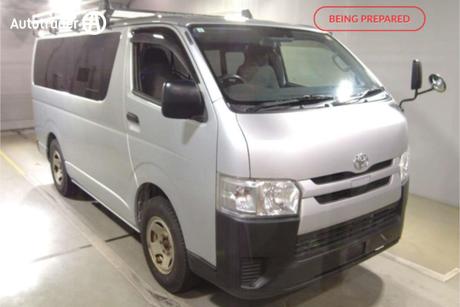 2019 Toyota HiAce LONG DX 4WD