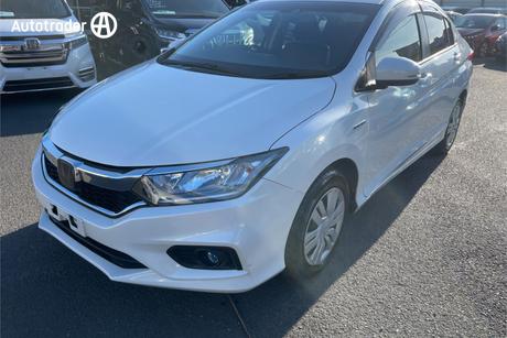 2019 Honda Grace HYBRID